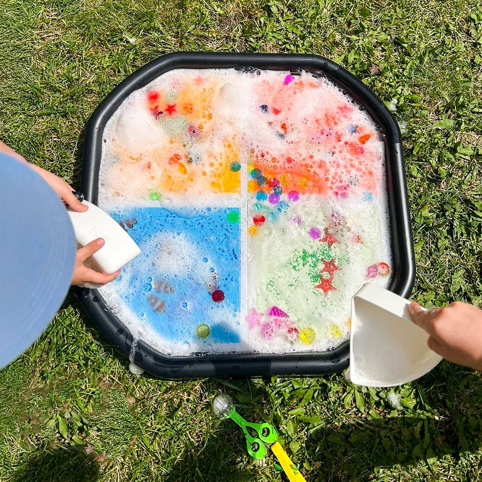 UV or Fluorescent Glow-in-the-Dark Tuff Tray Play Mat