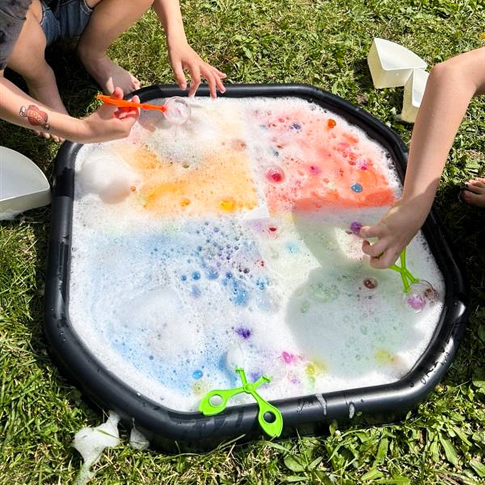 UV or Fluorescent Glow-in-the-Dark Tuff Tray Play Mat