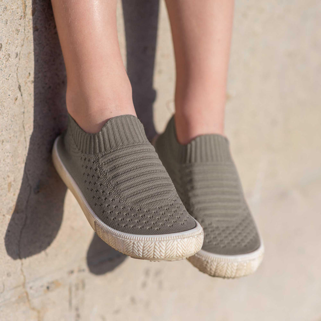 JAN & JUL Slip-on Kids Knit Shoes, Breathable Machine Washable Sneakers
