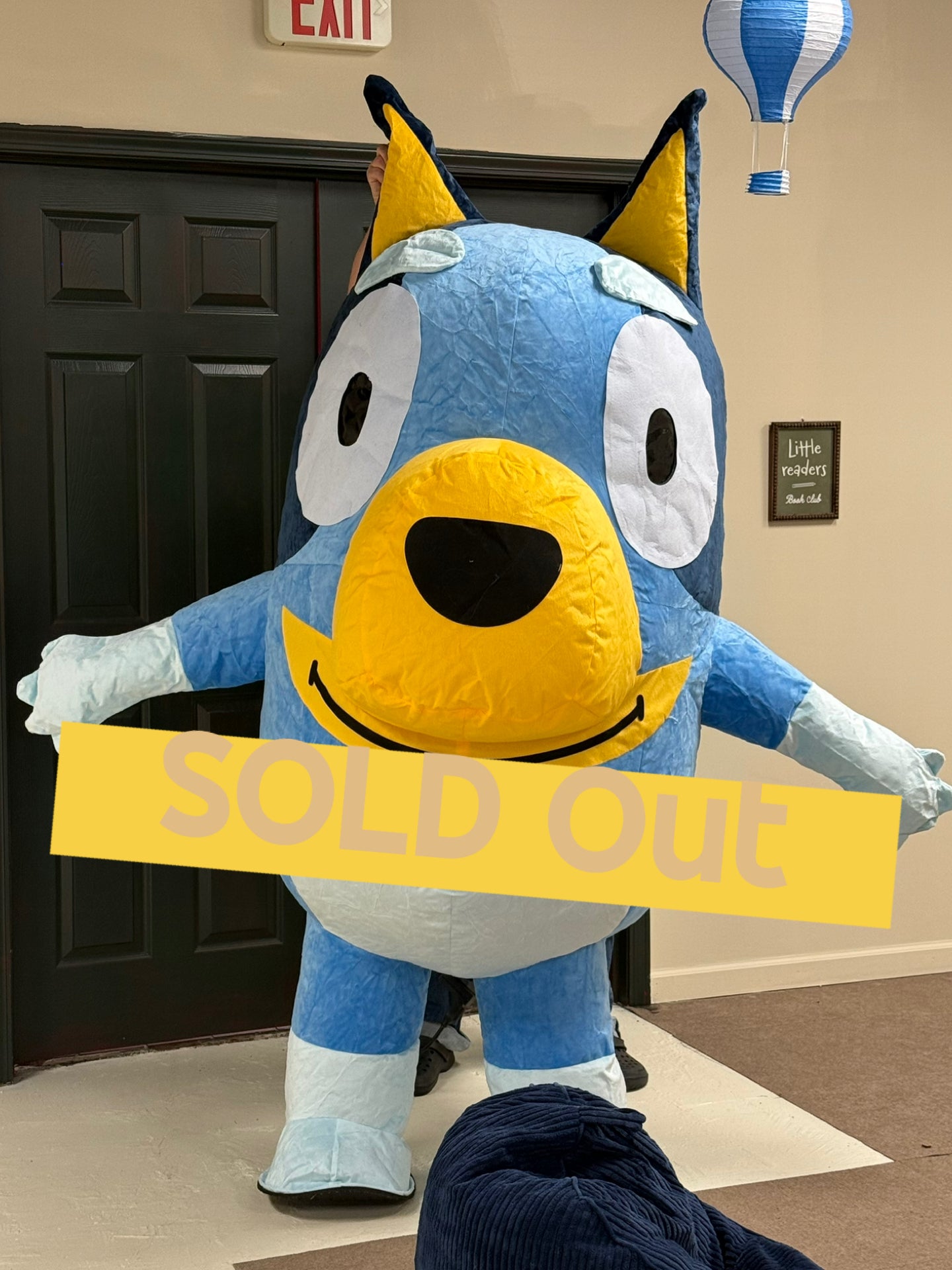 SOLD OUT Blue-y and biscuits 🐾 🍪 large family ( up to 5)