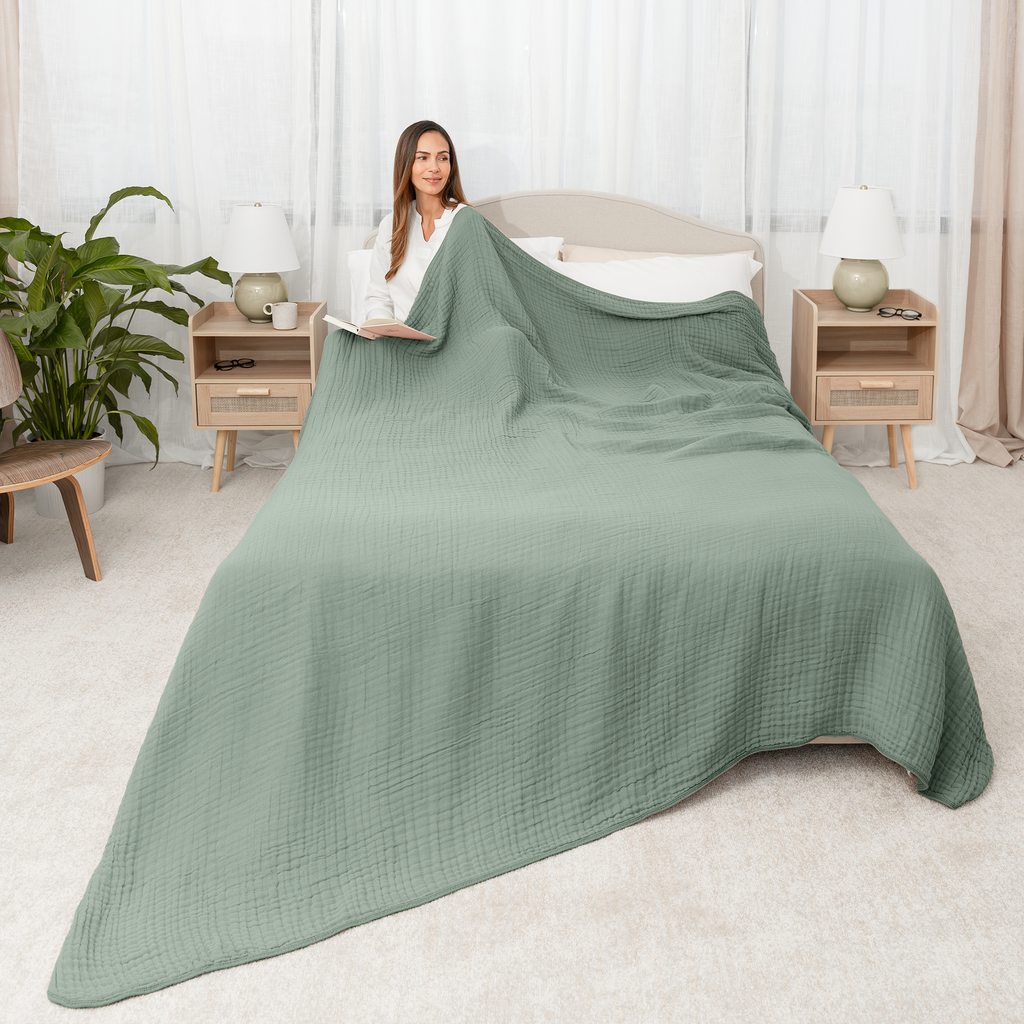 Muslin Blanket for Adults, 6-Layer Bedding by Comfy Cubs